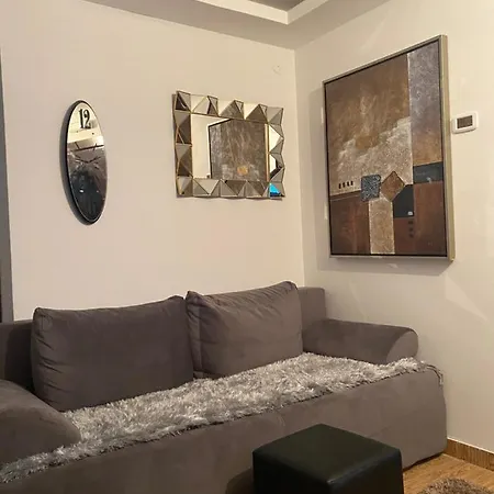 Mujen Lux Zgrada Apartman B19 Hotel apartamentowy